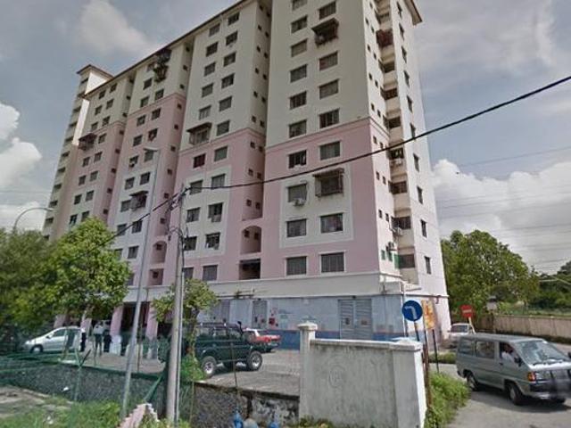 Apartment for sale in Kajang, Langat