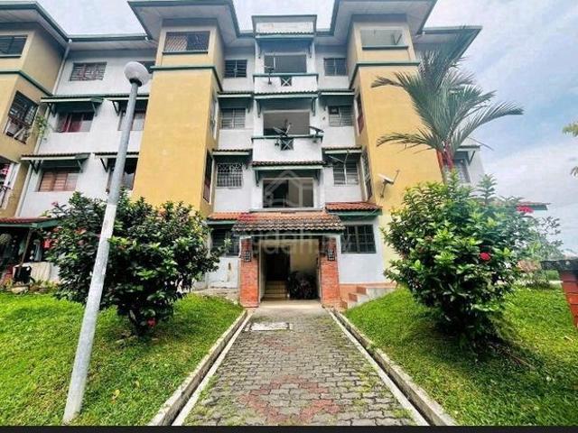Apartment for sale in Country Heights Damansara, Kuala Lumpur