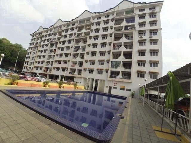 Apartment for sale in Kajang, Langat
