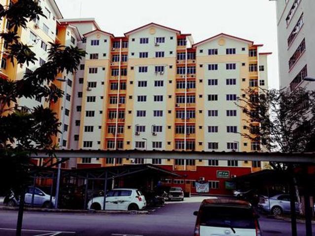 Apartment for sale in Kajang, Langat