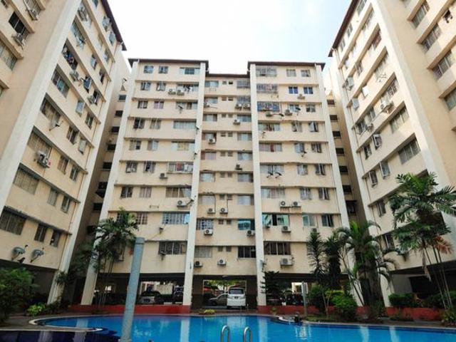 Condominium for sale in Country Heights Damansara, Kuala Lumpur