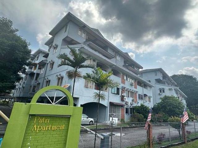 Apartment for sale in Country Heights Damansara, Kuala Lumpur