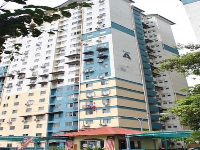 Apartment for sale in Petaling, Subang Jaya
