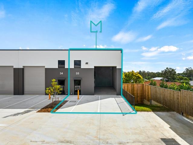 Warehouse for rent in Toombul, Queensland
