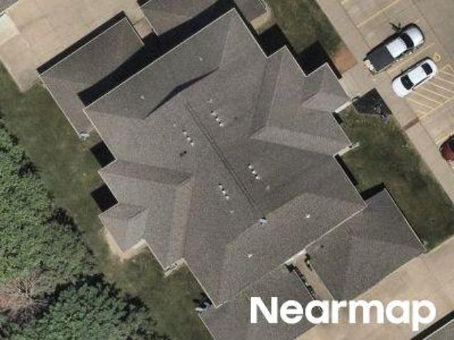 Condo for sale in Urbandale, Iowa