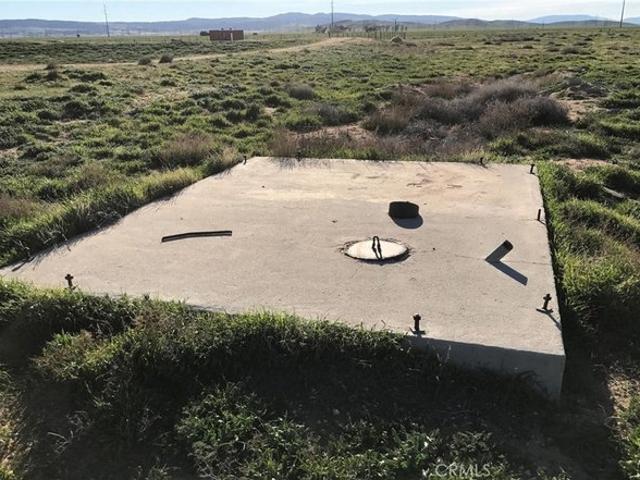 Land for sale in Lancaster, California