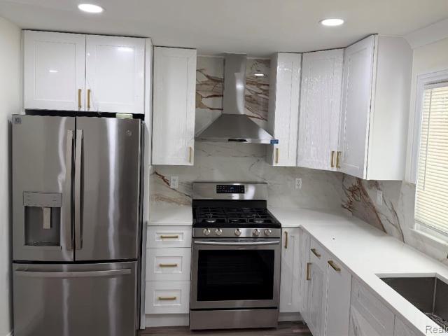 Property for rent in Oak Park, Michigan