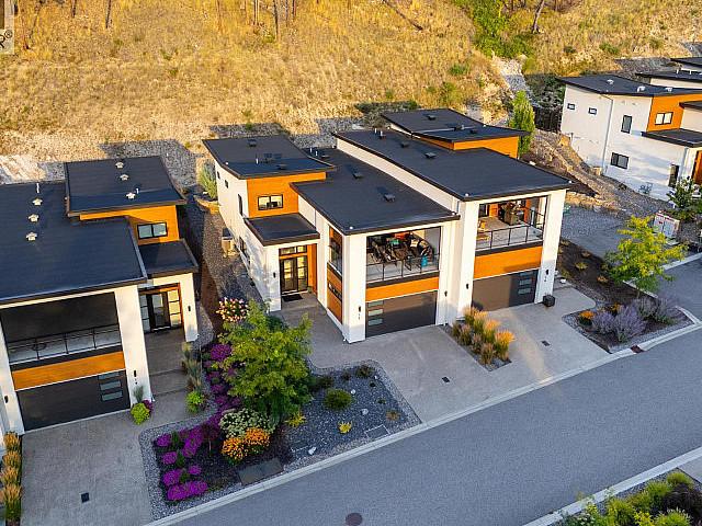 Condo for sale in British Columbia