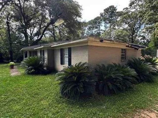 House for sale in Semmes, Alabama