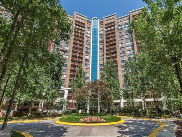 Condo for sale in Rockville, Maryland