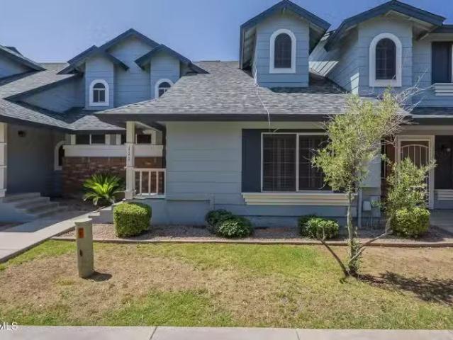 Condo for sale in Peoria