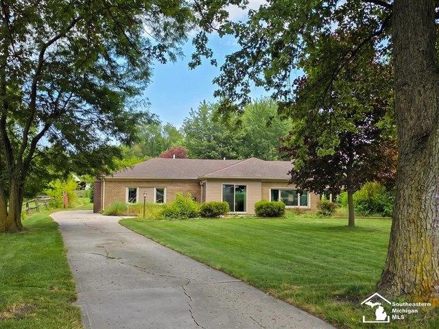 House for sale in Erie, Michigan
