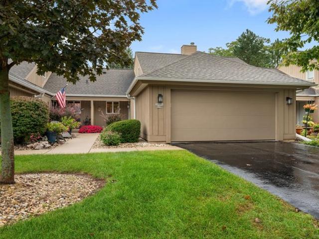 Condo for sale in Whitman Place, Mequon