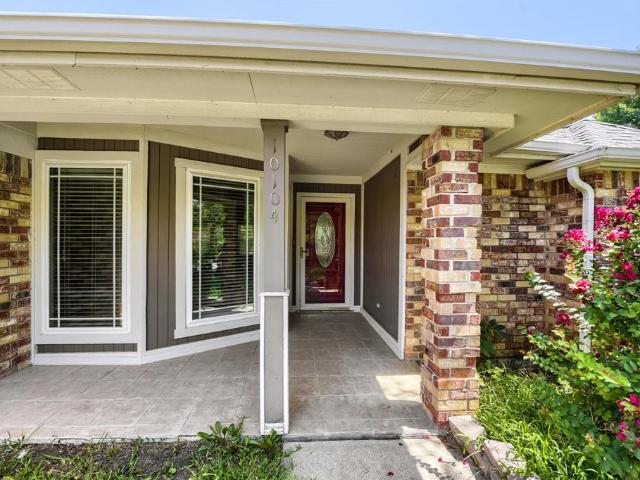 House for sale in Benbrook, Texas