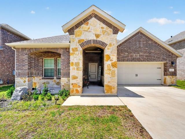 House for sale in Denton, Texas