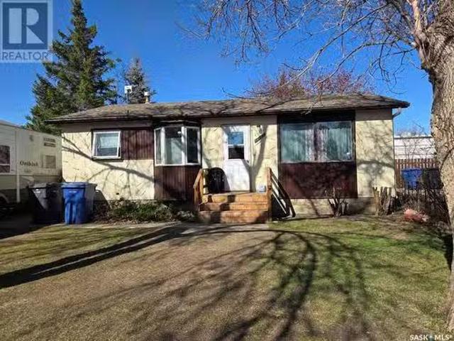 House for sale in North Battleford, Saskatchewan