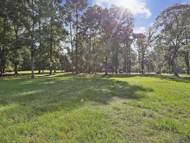 Land for sale in St. Francisville, West Feliciana Parish