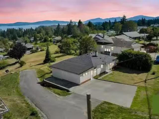 House for sale in Chemainus