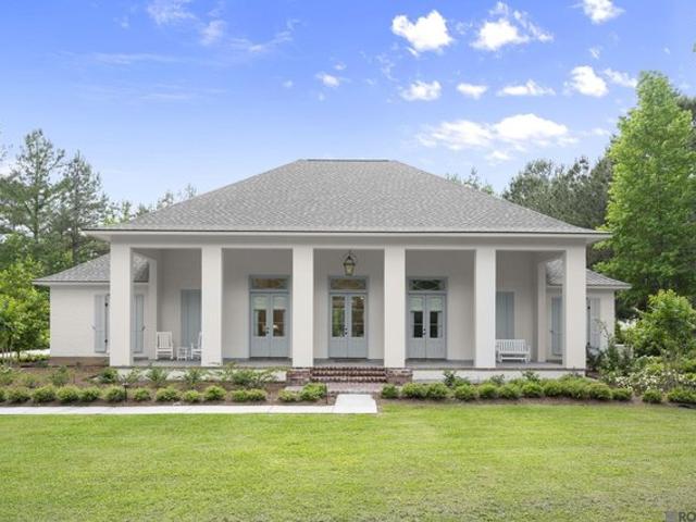 House for sale in Saint Francisville, Louisiana