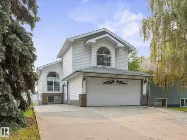 House for sale in Wedgewood, Alberta