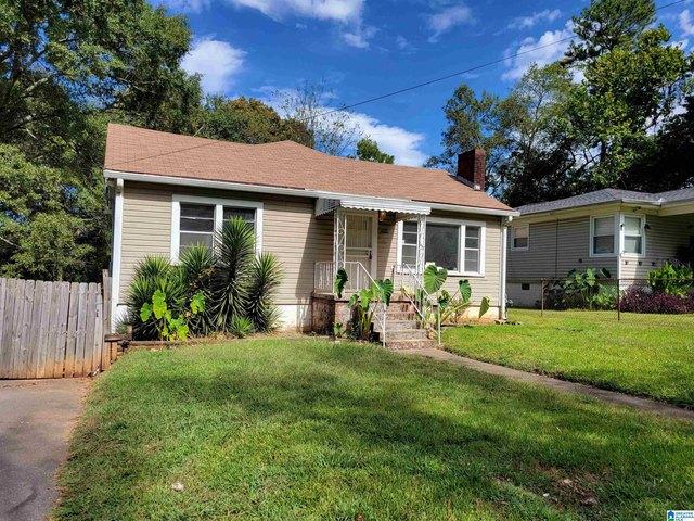 House for sale in Midfield, Alabama