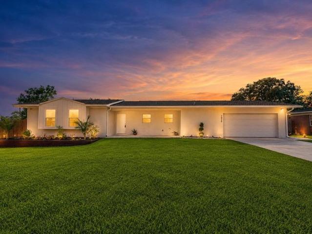 Townhouse for sale in Mary Esther, Florida