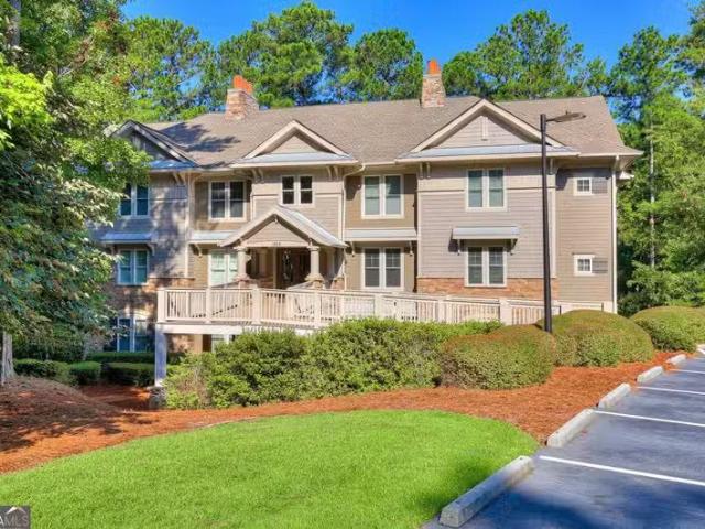 Condo for sale in Athens