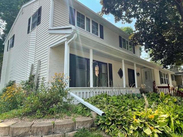 House for sale in Albert Lea, Minnesota