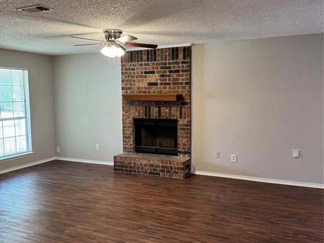 Townhouse for sale in Johnson, Texas
