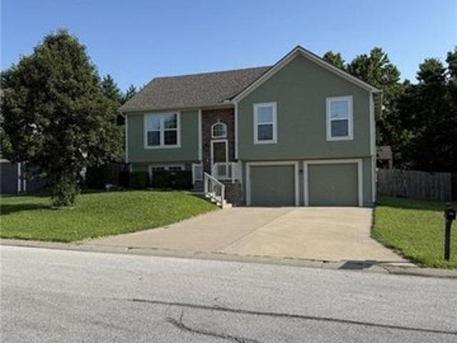 House for sale in Grain Valley, Missouri