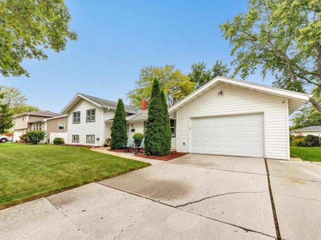 House for sale in De Pere, Brown County