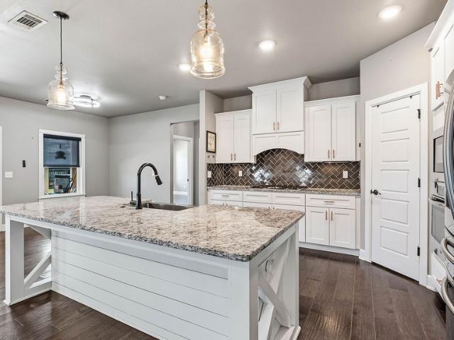House for sale in Ark