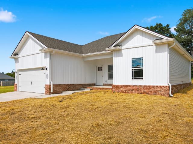House for sale in Lawrenceburg, Kentucky