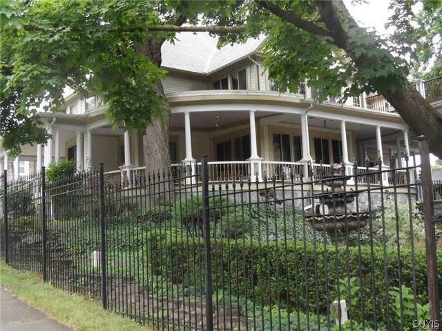 House for sale in Oneida, New York