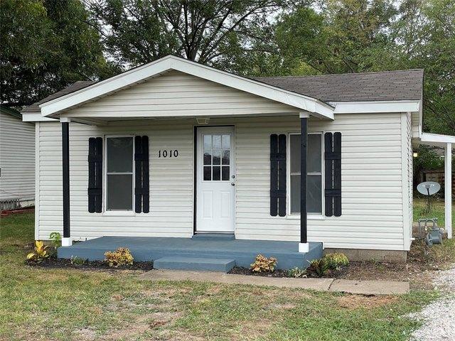 House for sale in Collinsville, Tulsa County