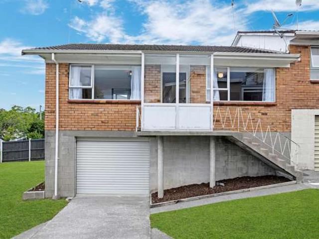 Apartment for sale in Mount Roskill