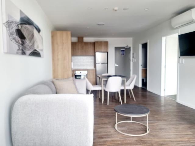 Apartment for rent in Penrose, Oroua County