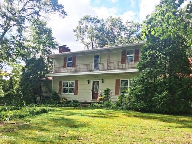 House for sale in Lucas, Ohio