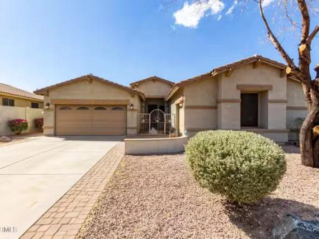 House for sale in Goodyear