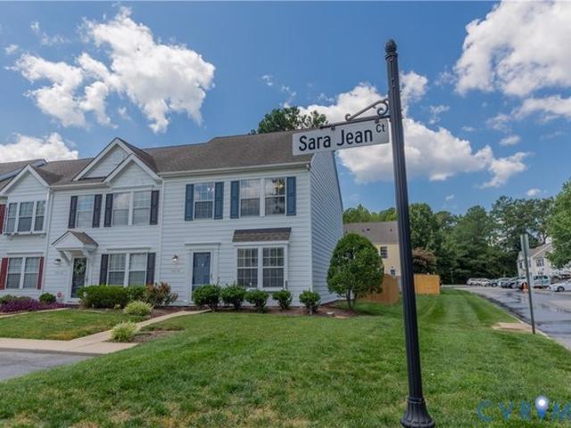 Townhouse for sale in Virginia