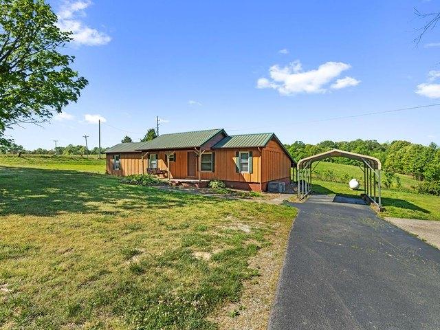 House for sale in Hanson, Kentucky