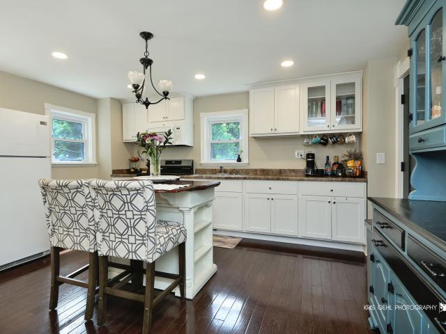 House for sale in Mchenry, Illinois
