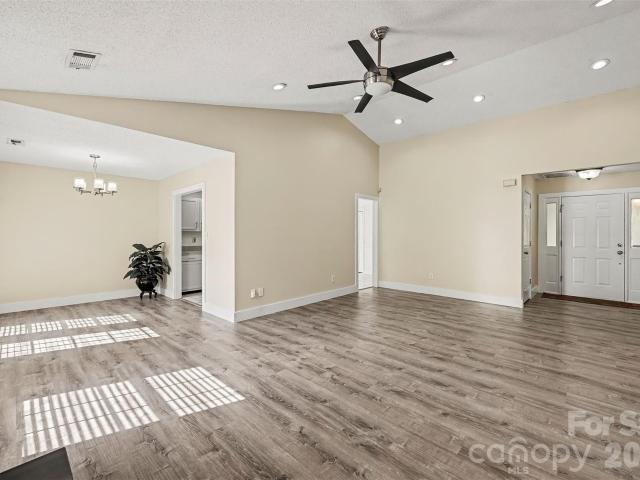 House for sale in Mecklenburg, North Carolina