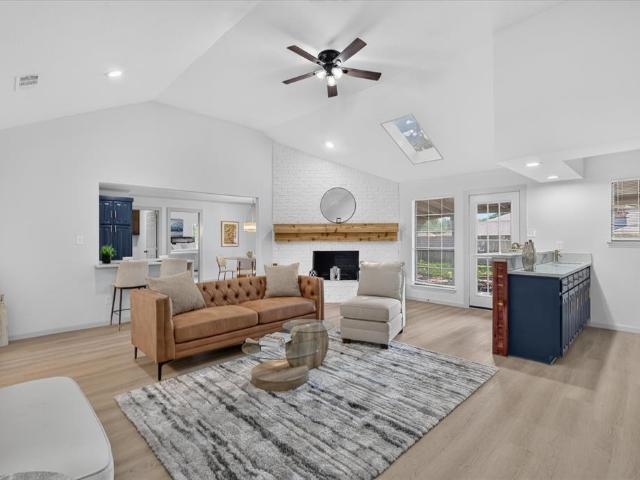 House for sale in Benbrook, Tarrant County
