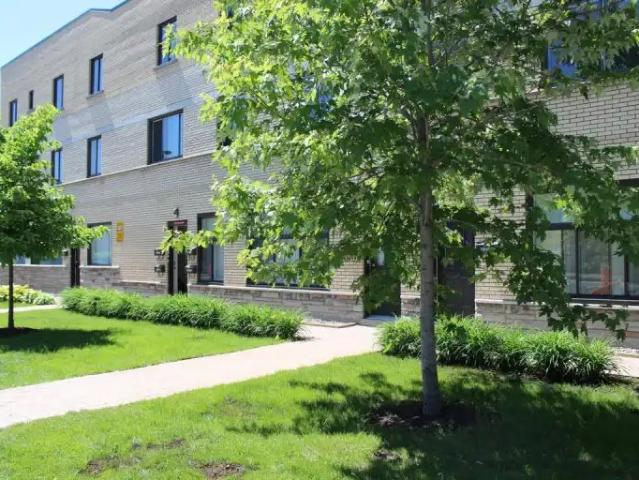 Apartment for rent in St. Leonard's, Quebec