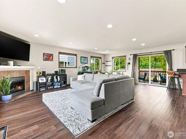 Condo for sale in Lake Stevens, Washington