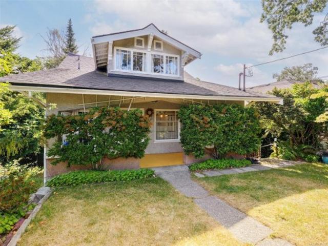 House for sale in Victoria, British Columbia