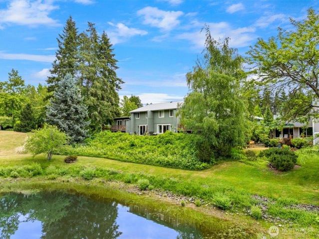 Condo for sale in Bainbridge Island, Washington