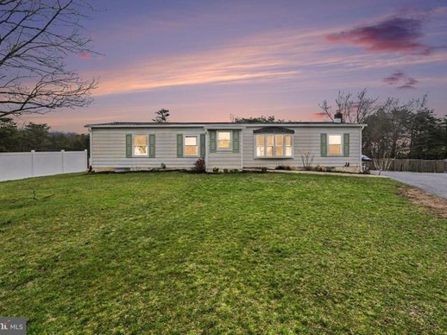 House for sale in Cumberland, Pennsylvania