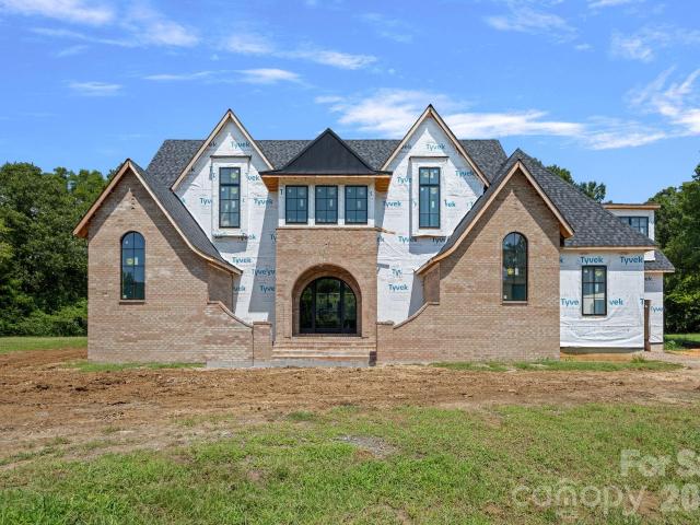 House for sale in Marvin, North Carolina